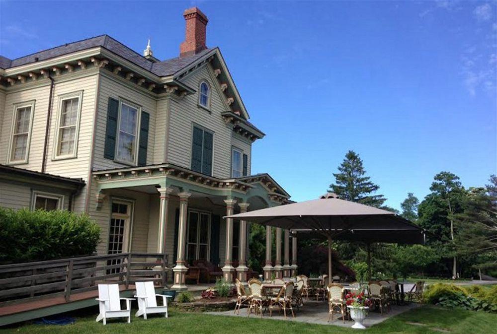 Jedediah Hawkins Inn Jamesport Exterior foto